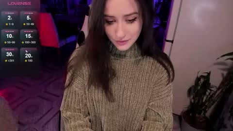 Snapshot of _sserendipityy_ chatting on October 20, 6:11 pm _sserendipityy_ online show from October 20, 6:11 pm