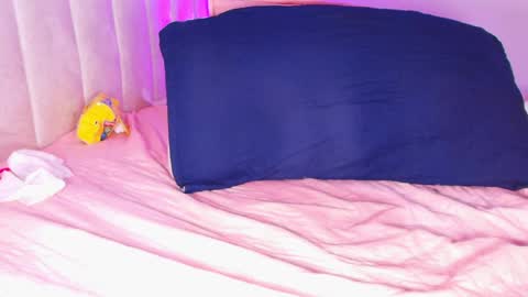 susy online show from May 9, 3:52 am