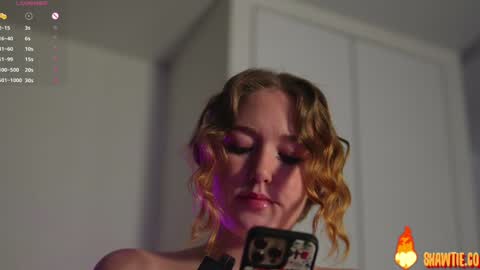 Taylor online show from March 14, 12:06 pm