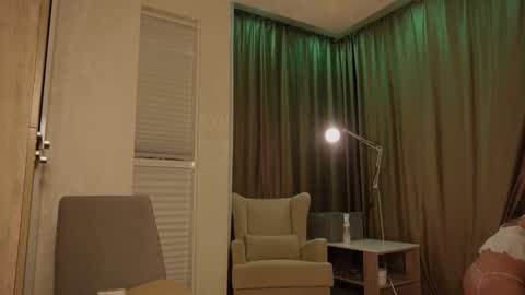 Annie online show from November 14, 2:00 am