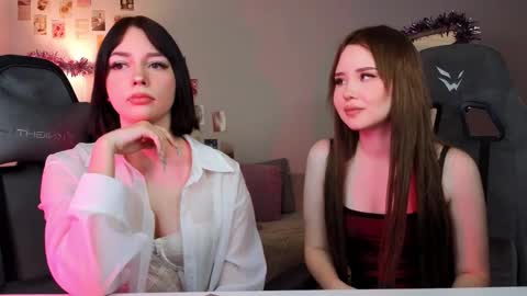 Jessy and Randy online show from January 8, 12:42 pm