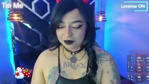 Snapshot of _vermell_ chatting on October 20, 9:40 pm Vermeil online show from October 20, 9:40 pm