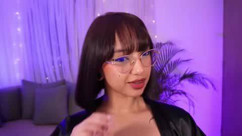 VICTORIA online show from February 26, 1:15 am