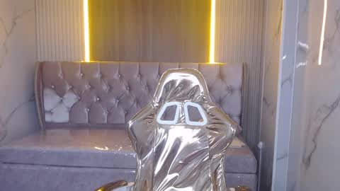  wendy  online show from November 23, 12:29 pm