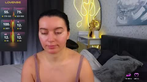 Jasmine online show from February 23, 8:33 am