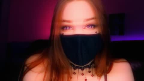 Roxy online show from February 9, 8:05 am