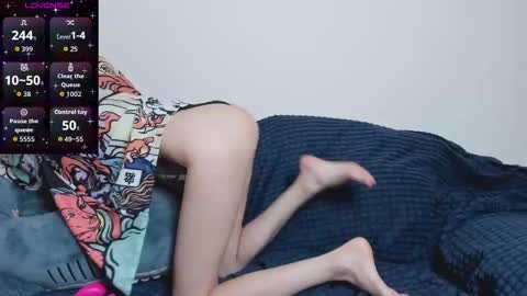 Snapshot of _yuriko chatting on September 12, 6:37 pm Mia online show from September 12, 6:37 pm