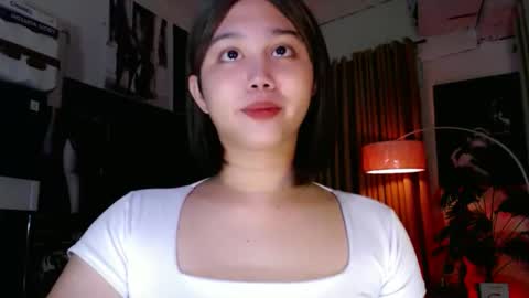 Snapshot of a_r_i_a_n_n_a chatting on October 7, 7:02 am Lovely Yana online show from October 7, 7:02 am