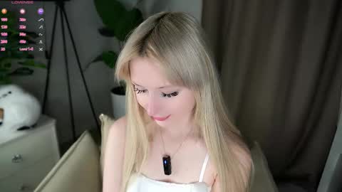 Amy online show from November 14, 3:12 pm