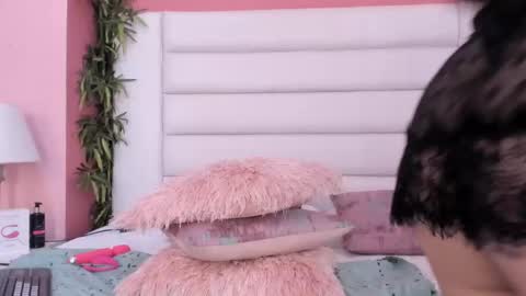 abbey_walker online show from February 20, 3:34 am