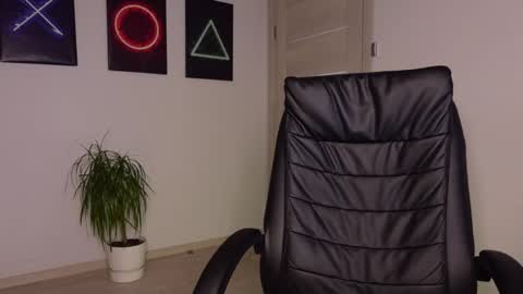 ABBY LAKER online show from February 27, 7:15 pm