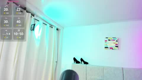 abby_pink1 online show from June 4, 1:55 am