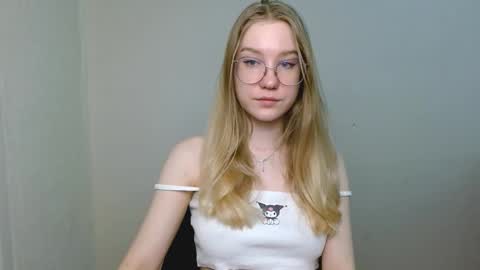 Abby Lovense is active online show from March 9, 10:40 am