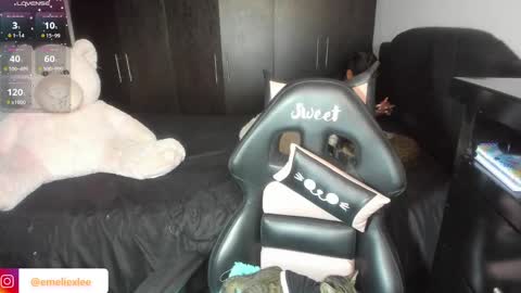     online show from February 5, 9:50 pm