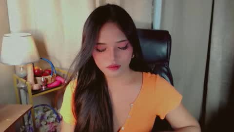 Abetterchristine online show from May 11, 5:09 am