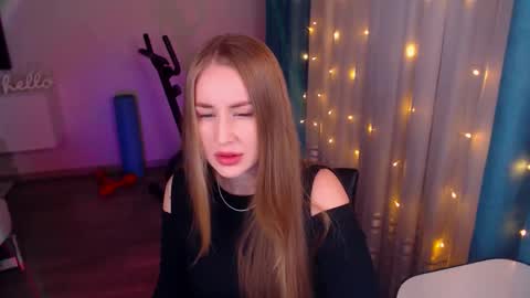 Anna online show from February 1, 7:13 pm