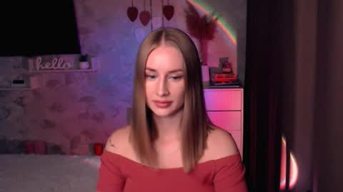 Anna online show from September 20, 7:01 pm