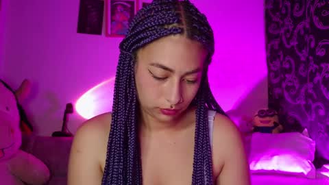 Snapshot of abigail_hobbs2 chatting on February 21, 3:45 am Aby  online show from February 21, 3:45 am