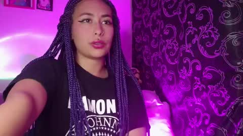 Snapshot of abigail_hobbs2 chatting on February 16, 5:37 am Aby  online show from February 16, 5:37 am