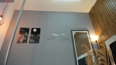 Abril  online show from February 9, 3:11 am