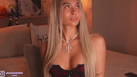 My name is Alexa. Please say hello I like to chat with you. If you have requests please use tip online show from October 24, 1:45 am