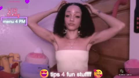 Peach online show from June 11, 3:14 am