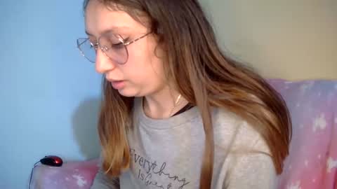 Ada online show from March 6, 1:37 am