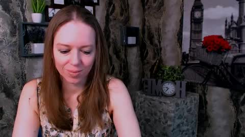 adamais_ online show from April 6, 4:46 am