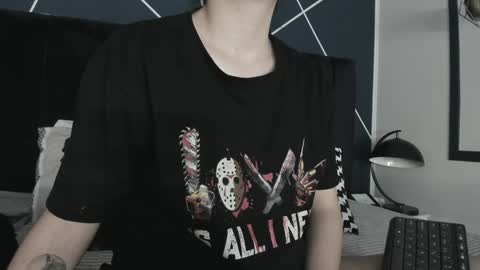 Ade  online show from February 7, 8:10 pm