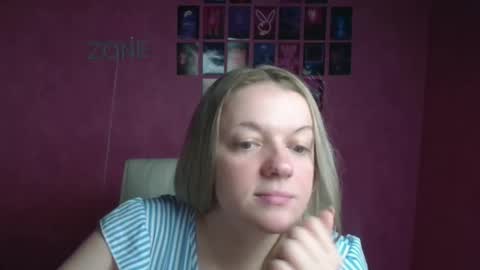 Adele online show from December 3, 7:16 pm