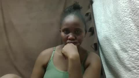 adelealy online show from February 16, 1:16 pm