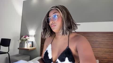 Adele  online show from November 19, 12:38 pm