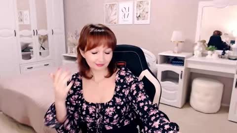 AdeleMoran online show from January 18, 1:24 am