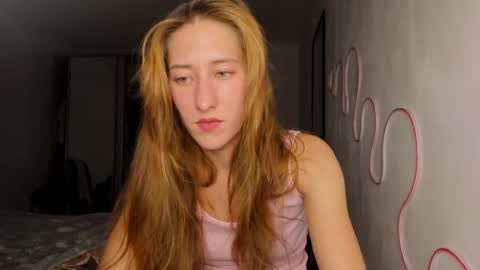 Adell online show from May 12, 9:54 pm