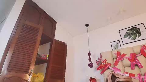 AdharaSmithh online show from September 13, 7:44 pm