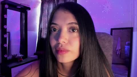 Stormi online show from February 10, 8:10 pm