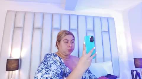 ANDREA PEREZ online show from March 31, 12:27 pm