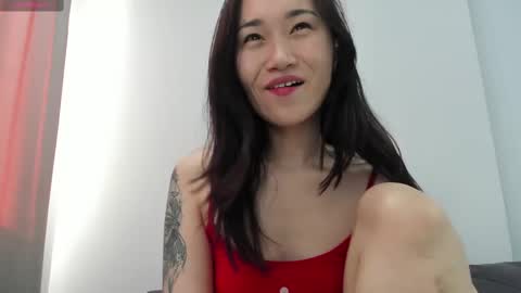 Aenie online show from February 21, 8:50 am