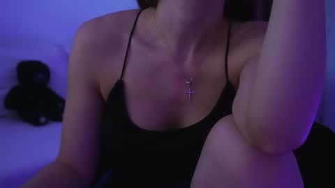 Aelia online show from June 14, 4:03 am