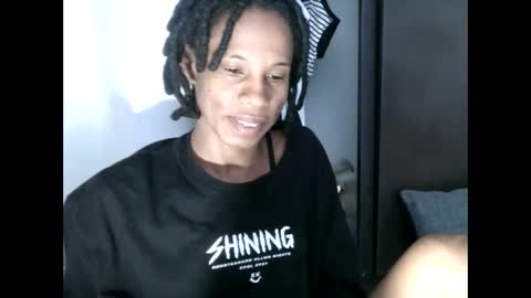 Africa online show from January 12, 10:12 pm