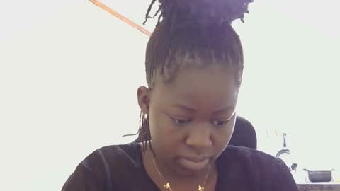 african_sluttygal online show from February 9, 5:10 am