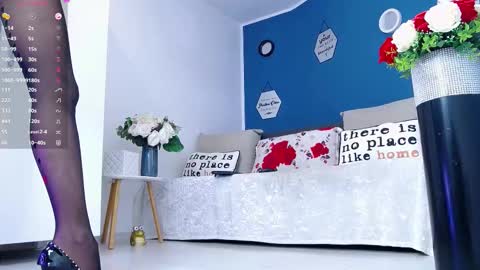 Amalia online show from January 9, 4:00 pm