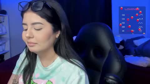 Cat online show from January 17, 6:32 am