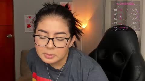 Cat online show from March 13, 4:03 am