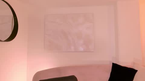 Agatha online show from November 7, 9:31 pm