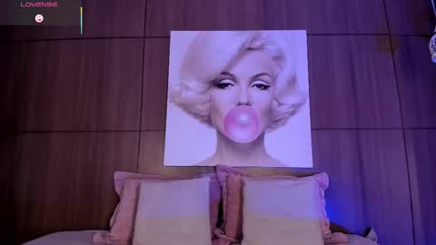    online show from December 22, 10:46 pm