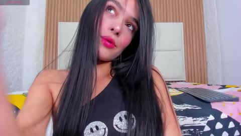 Aggy online show from February 4, 3:04 pm