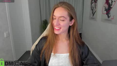 Snapshot of agnes_wells chatting on October 21, 9:24 am agnes wells online show from October 21, 9:24 am
