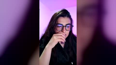 Ahriana Bluff online show from August 4, 6:03 pm