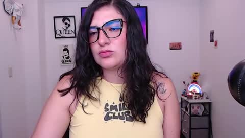 Ahriana Bluff online show from January 13, 4:22 pm